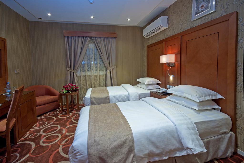Jeddah Blue Hotel Exterior photo