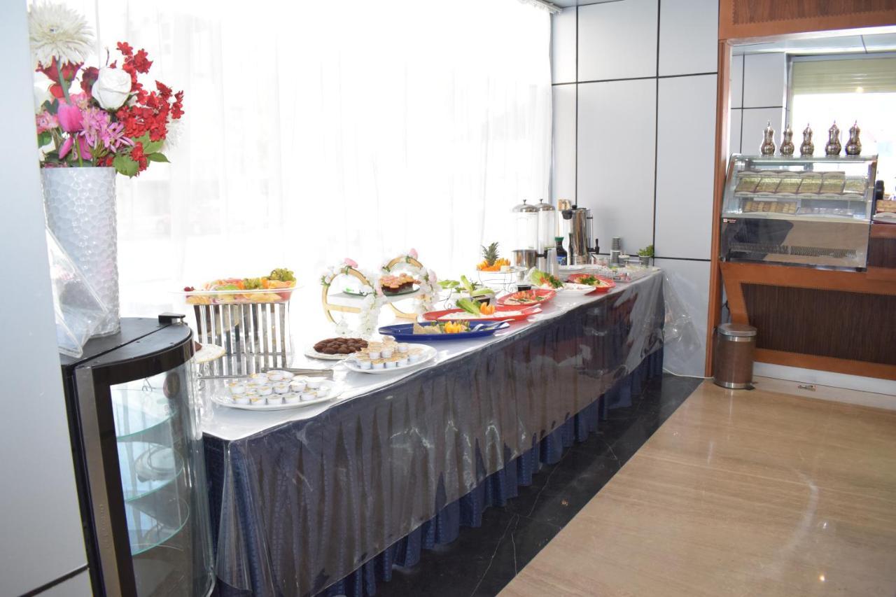 Jeddah Blue Hotel Exterior photo