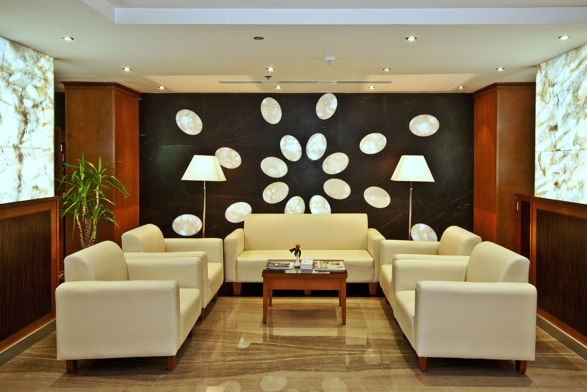 Jeddah Blue Hotel Exterior photo